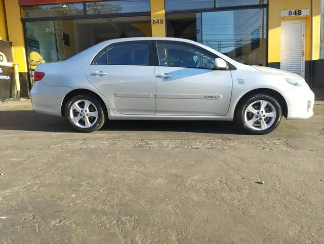 Carro Toyota Corolla 2013 Sedan 1.8 Dual VVT-i GLI (aut) (flex)