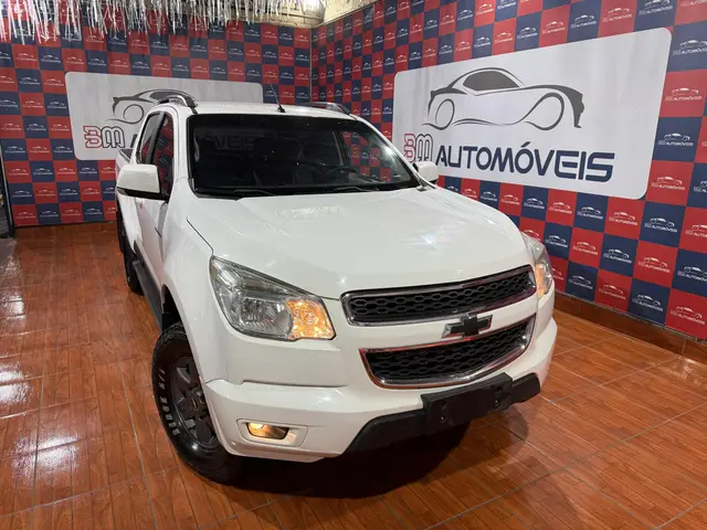 Carro Chevrolet S10 Cabine Dupla 2016 S10 2.4 Advantage (Cabine Dupla)