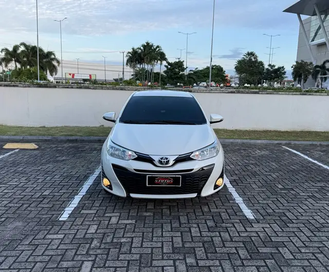 Carro Toyota Yaris 2019 1.5 XS CVT (Flex)