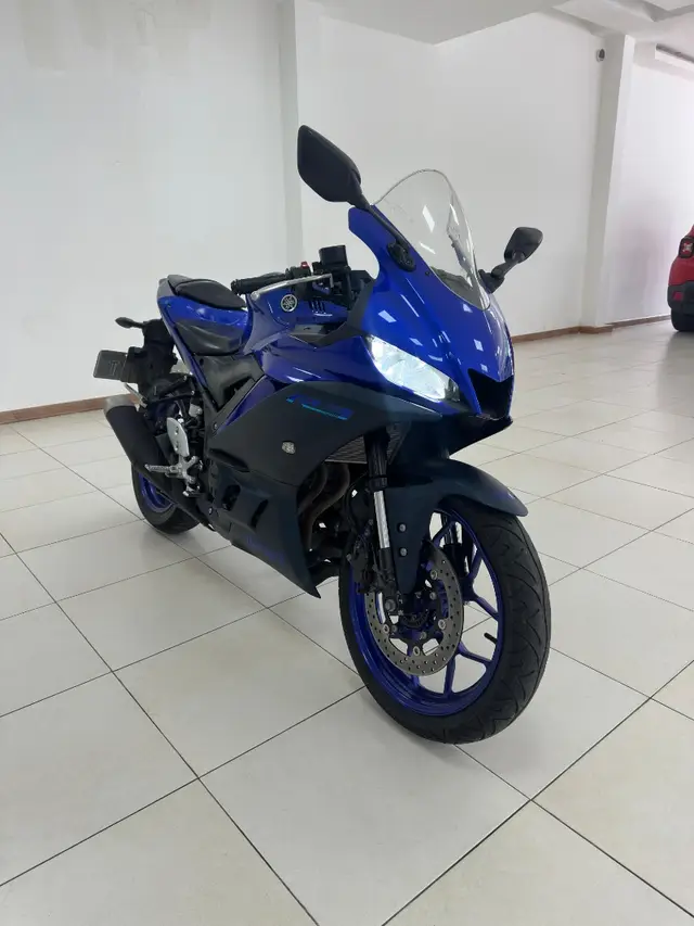 Moto Yamaha YZF R3 2023 ABS