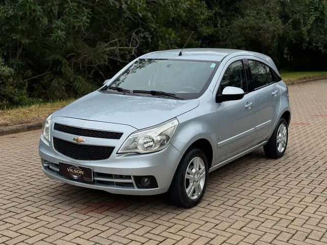 Carro Chevrolet Agile 2010 LTZ 1.4 8V (Flex)
