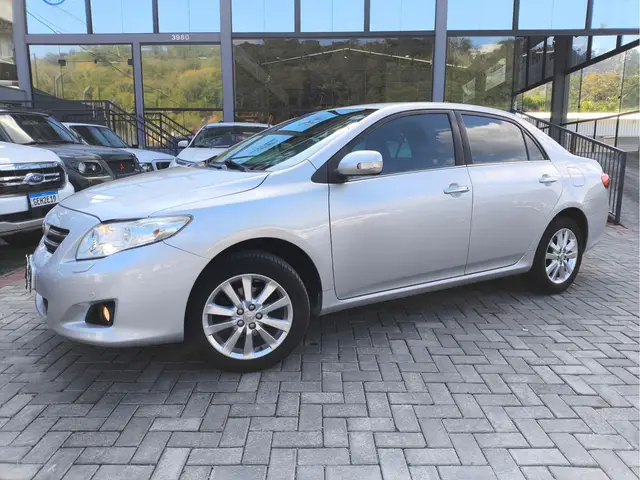 Carro Toyota Corolla 2010 Sedan SEG 1.8 16V (flex) (aut)