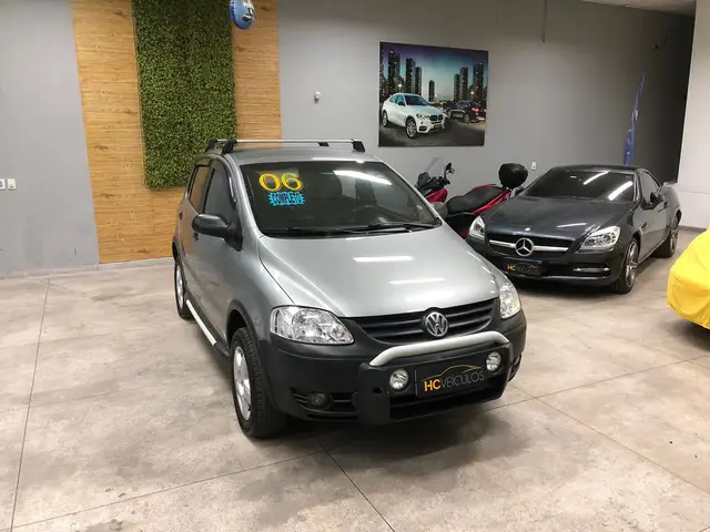 Carro Volkswagen CrossFox 2006 1.6 (Flex)