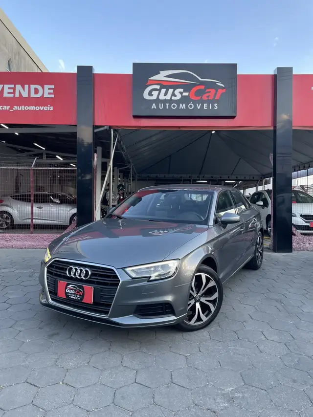Carro Audi A3 2017 1.4 TFSI Ambiente Tiptronic (Flex)