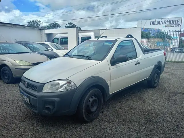 Carro Fiat Strada 2018 Adventure 1.8 16V (Flex) (Cabine Dupla)