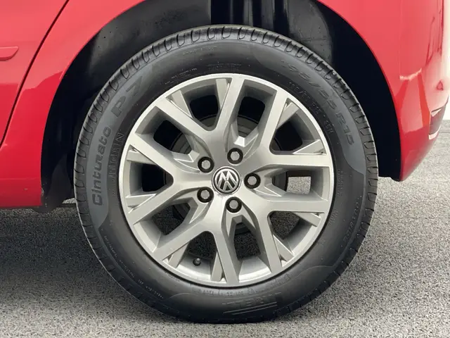 Carro Volkswagen Fox 2013 1.6 VHT (Flex)