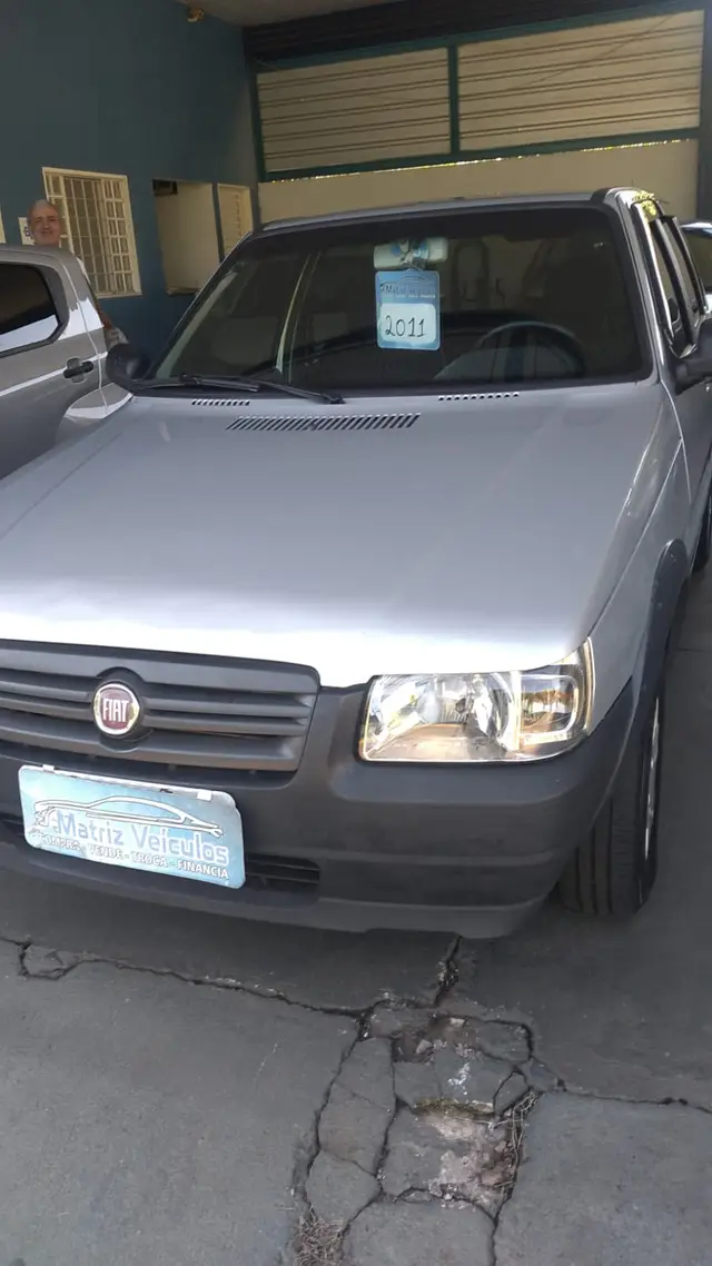 Carro Fiat Uno Mille 2011 Fire Economy Way 1.0 (Flex) 4p