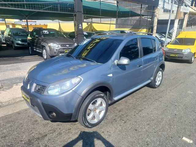 Carro Renault Sandero Stepway 2011 1.6 16V (Flex)
