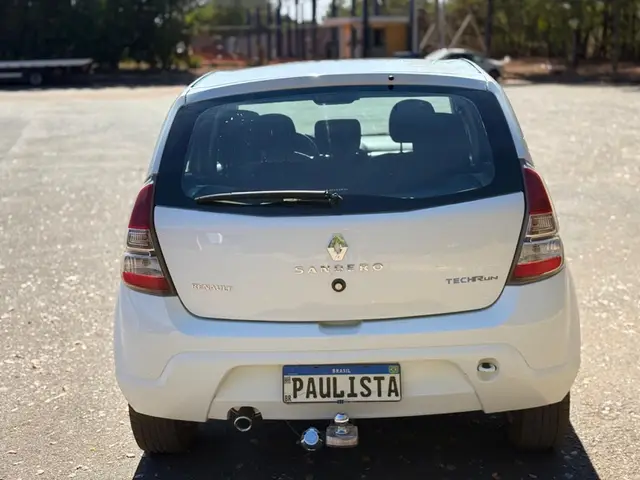 Carro Renault Sandero 2014 Expression 1.0 16V (flex)