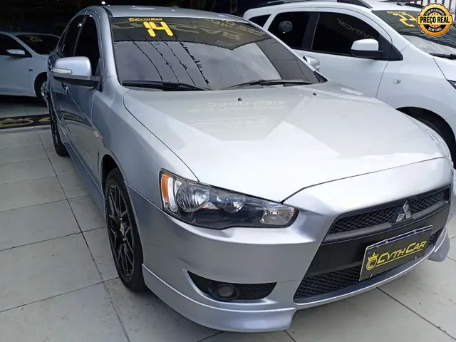Carro Mitsubishi Lancer 2014 2.0 16V