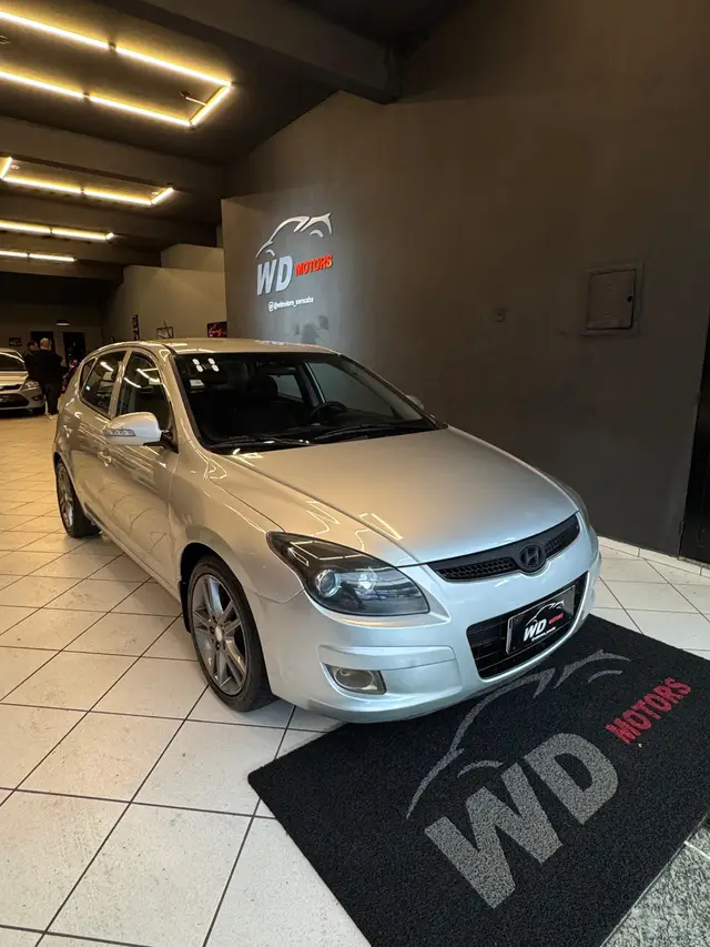Carro Hyundai i30 2011 GLS 2.0 16V