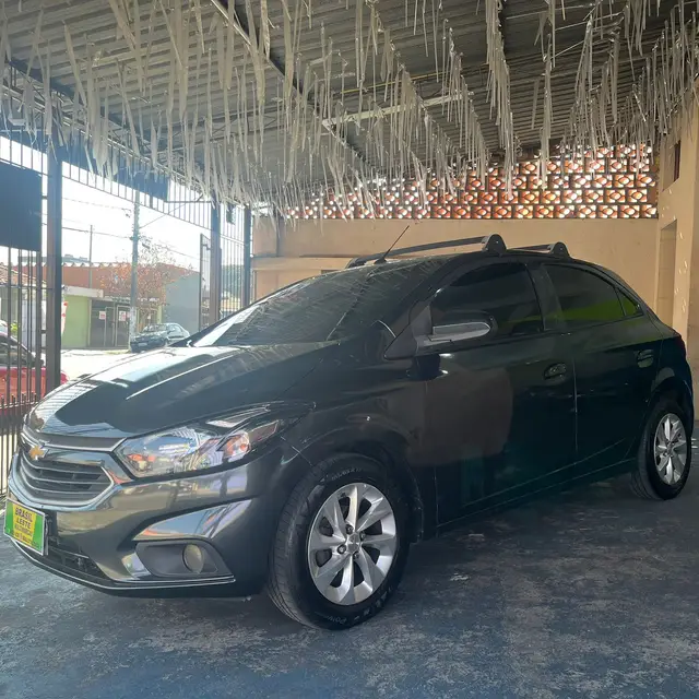 Carro Chevrolet Onix 2019 1.0 LT SPE/4