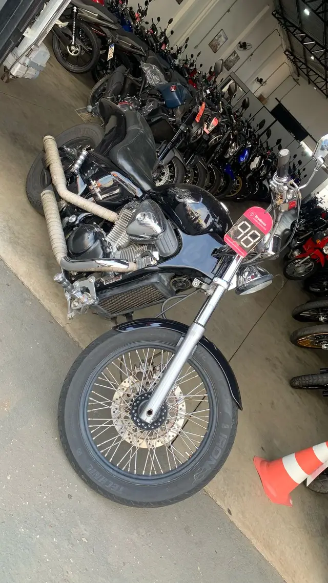 Moto Honda VT 600 2000 C Shadow