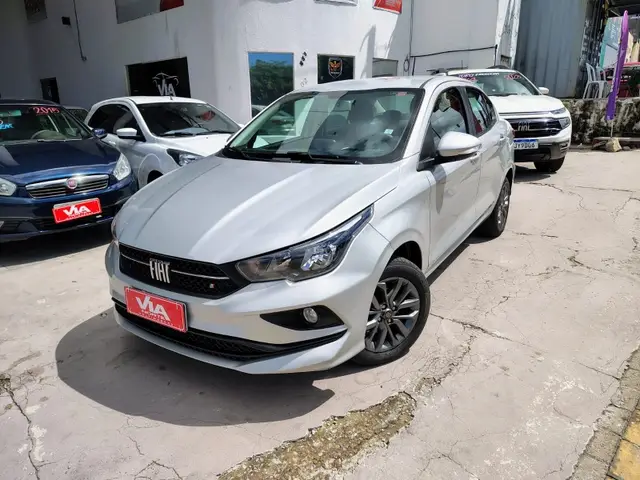 Carro Fiat Cronos 2022 Drive 1.3 S-Design (Flex)