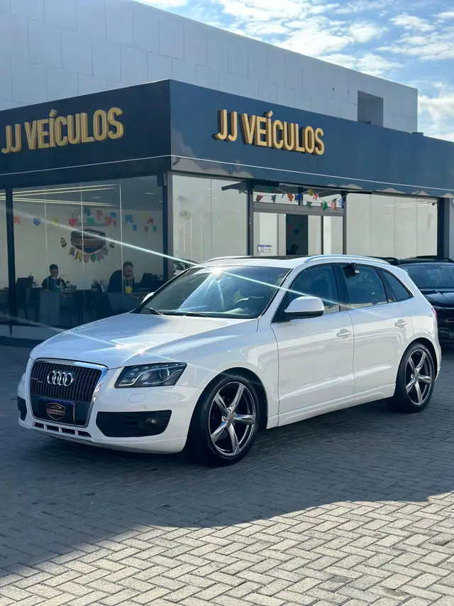 Carro Audi Q5 2011 2.0 TFSI Attraction S Tronic Quattro