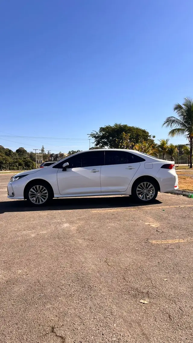 Carro Toyota Corolla 2024 XEi 2.0 Flex