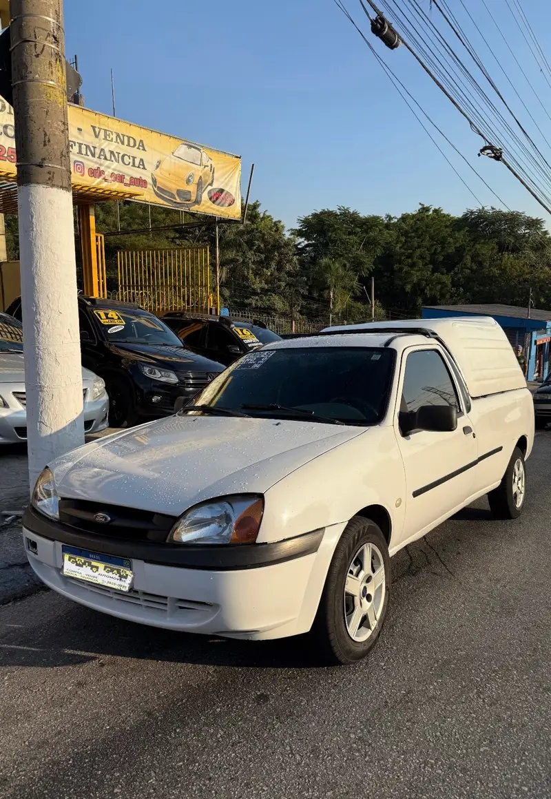 Ford Courier L 1.6 (Flex)