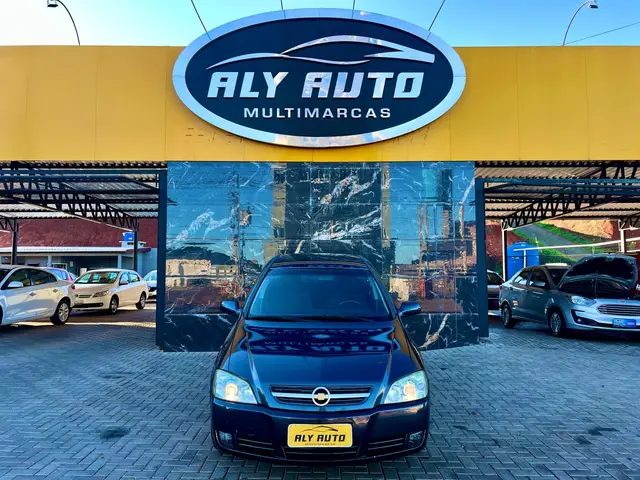 Carro Chevrolet Astra Sedan 2008 Advantage 2.0 (Flex)
