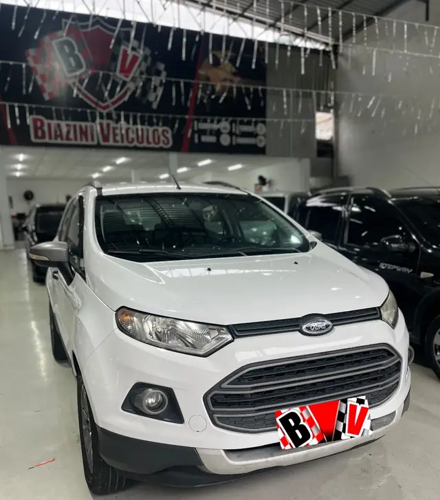 Carro Ford EcoSport 2015 Ecosport Freestyle 1.6 16V (Flex)