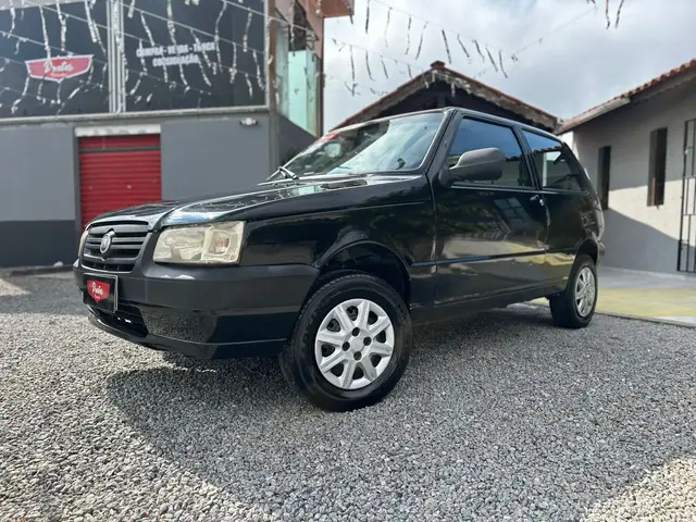 Carro Fiat Uno Mille 2013 Fire Economy 1.0 (Flex) 2p
