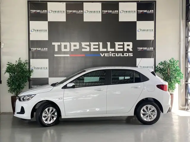 Carro Chevrolet Onix 2023 LT 1.0 Turbo