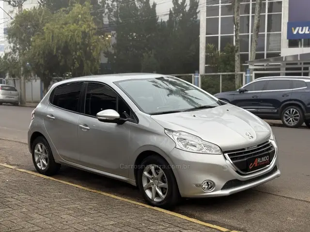 Carro Peugeot 208 2015 Active Pack 1.6 16V (Flex) (Aut)