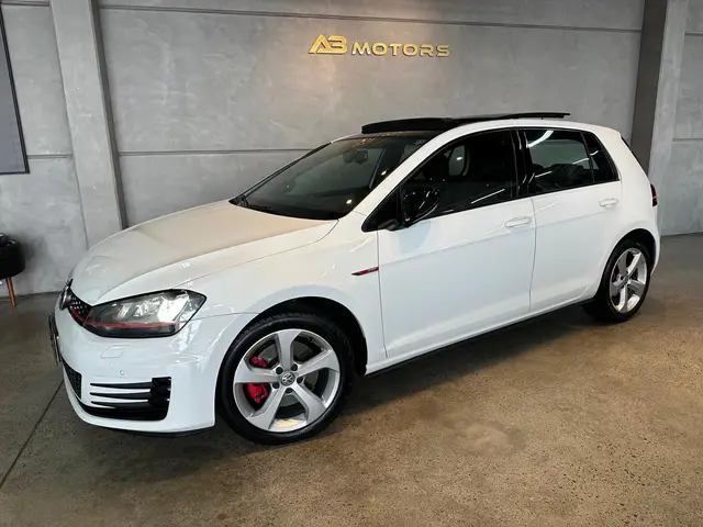 Carro Volkswagen Golf 2015 GTI 2.0 TSi DSG