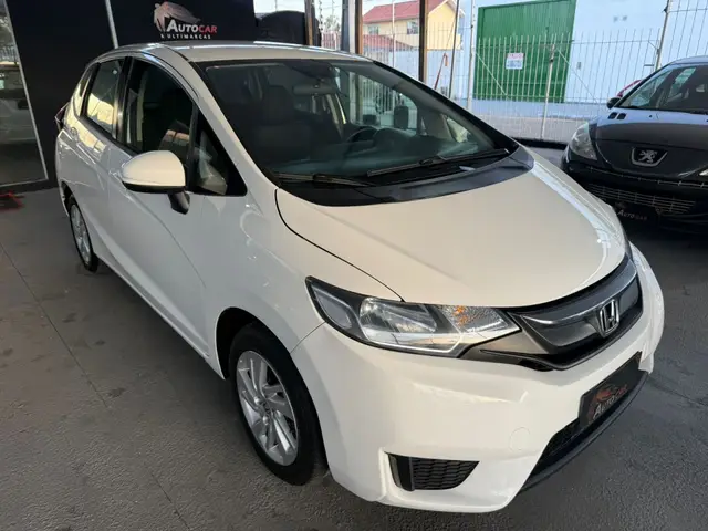 Carro Honda Fit 2015 1.5 16v LX CVT (Flex)