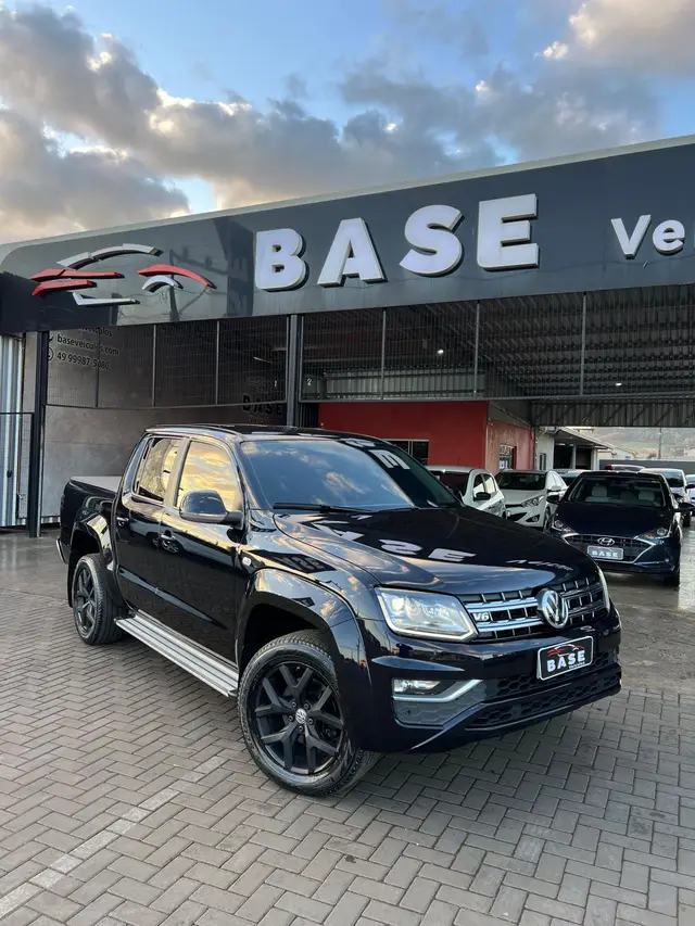 Carro Volkswagen Amarok 2021 Highline 3.0 CD 4x4 TDi (Aut) (Diesel)
