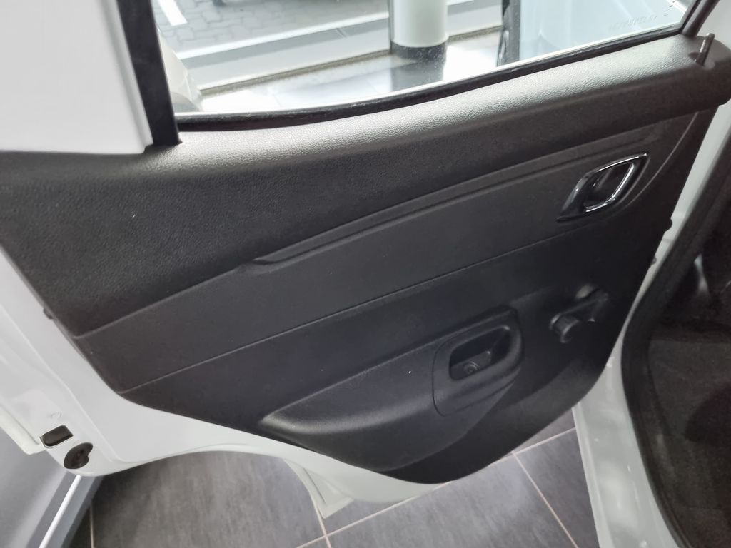 Kwid Intense 1.0 12v SCe (Flex)