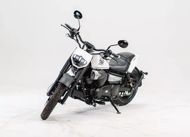 Moto Shineray Titanium 250 2025 EFI