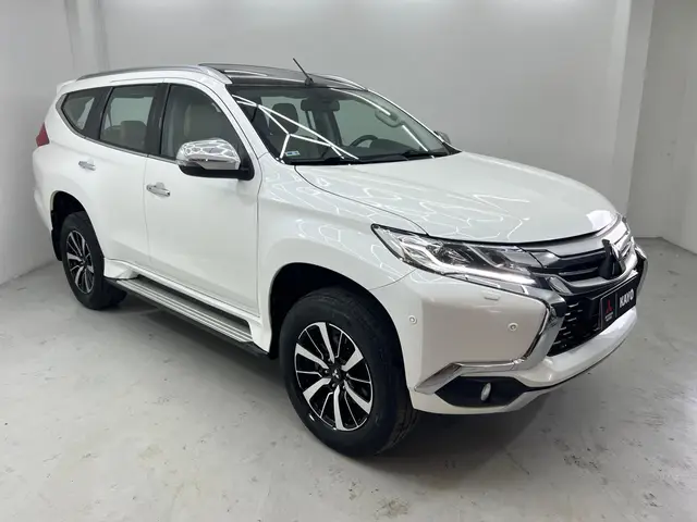 Carro Mitsubishi Pajero Sport 2020 2.4 DI-D HPE Auto 4WD