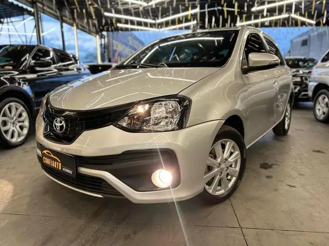 Carro Toyota Etios 2019 X Plus 1.5 (Flex)