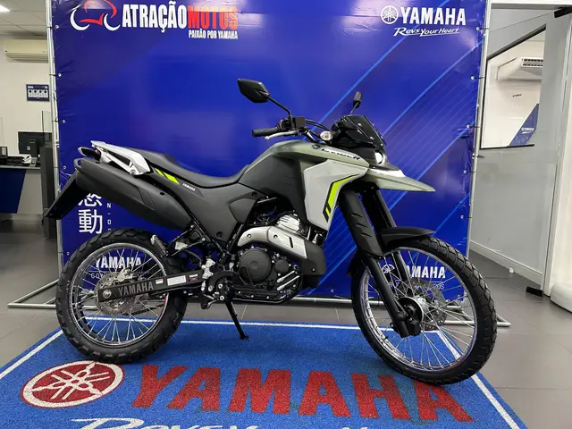 Moto Yamaha XTZ 250 Lander 2025 Connected