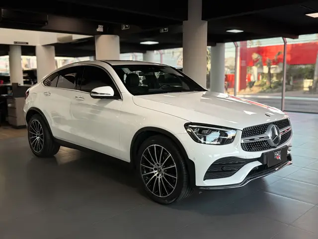 Carro Mercedes-Benz GLC 300  2020 Coupé 2.0 Turbo 4MATIC (Aut)