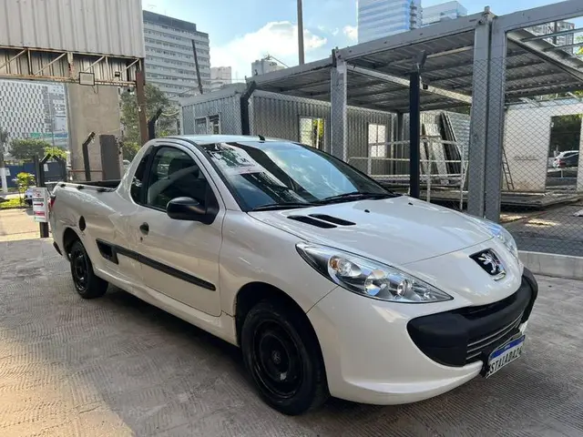 Carro Peugeot Hoggar 2012 Escapade 1.6 16V (flex)