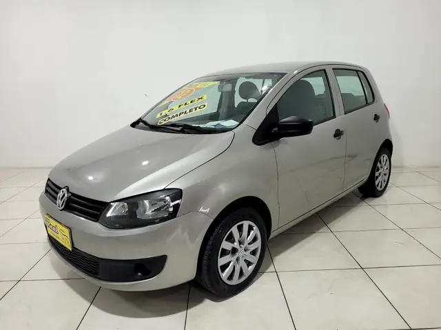 Carro Volkswagen Fox 2012 1.6 VHT (Flex)