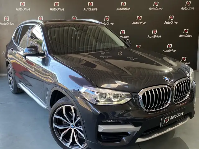 Carro BMW X3 2021 xDrive30e X Line 2.0 Turbo Híbrido (Aut)