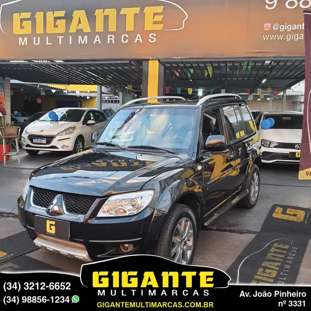 Carro Mitsubishi Pajero TR4 2012 2.0 16V 4X4 (Flex) (Aut)