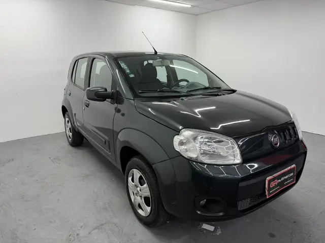 Carro Fiat Uno 2011 Attractive 1.4 8V (Flex) 4p