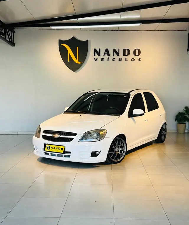 Carro Chevrolet Celta 2013 LT 1.0 (Flex)