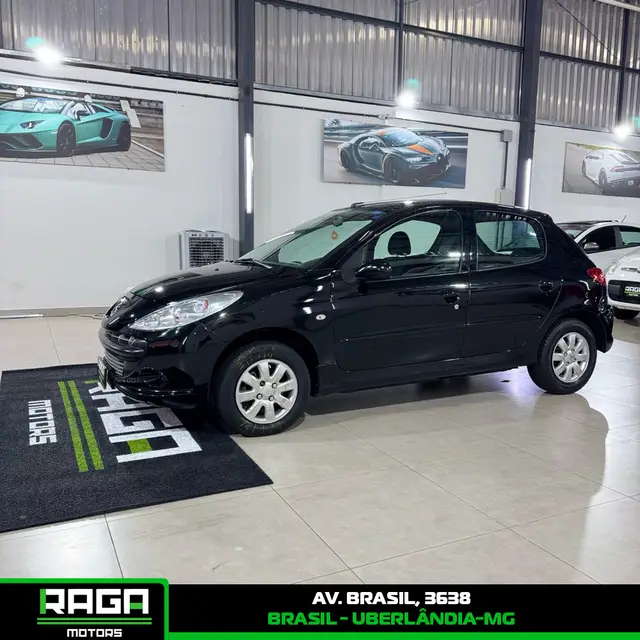 Carro Peugeot 207 2011 Hatch XR 1.4 8V (flex) 4p