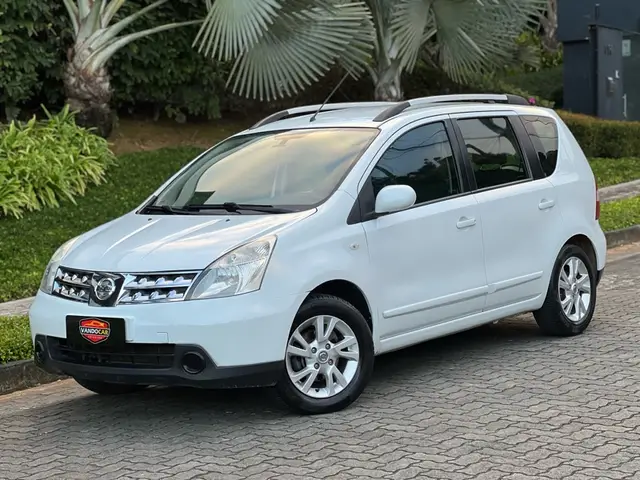 Carro Nissan Livina 2014 S 1.8 16V (flex) (aut)