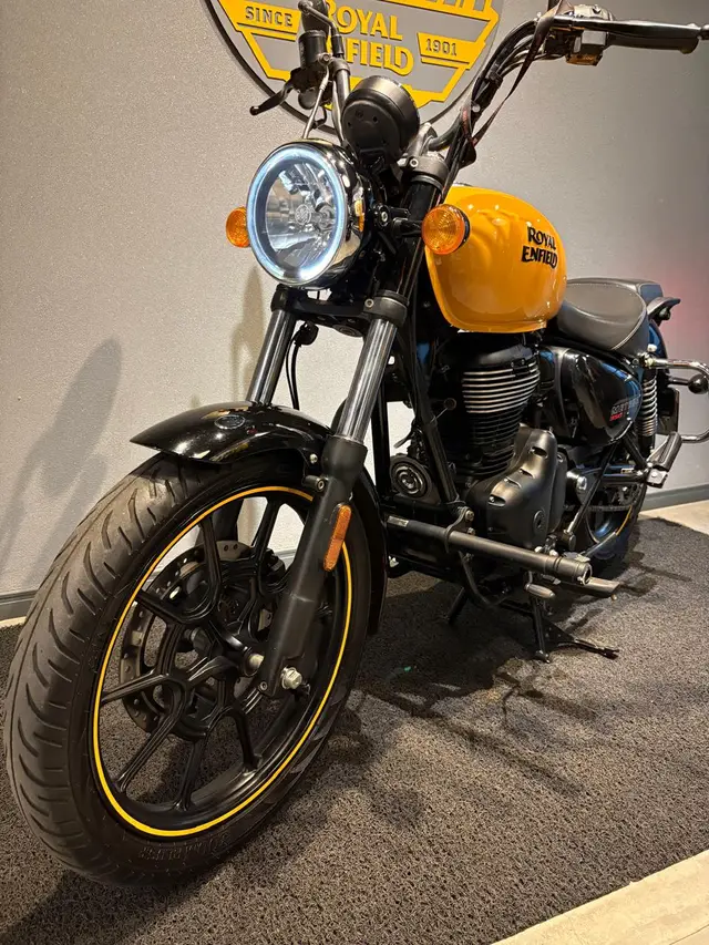 Moto Royal Enfield Meteor 350 2023 Fireball