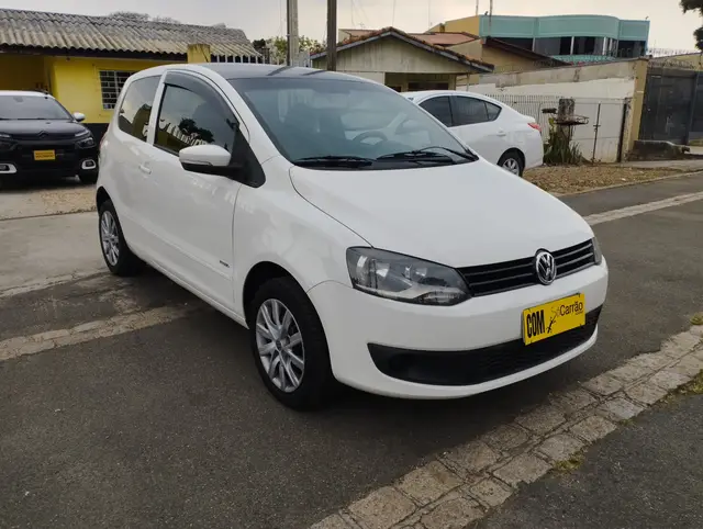 Carro Volkswagen Fox 2012 1.0 8V (Flex) 2p