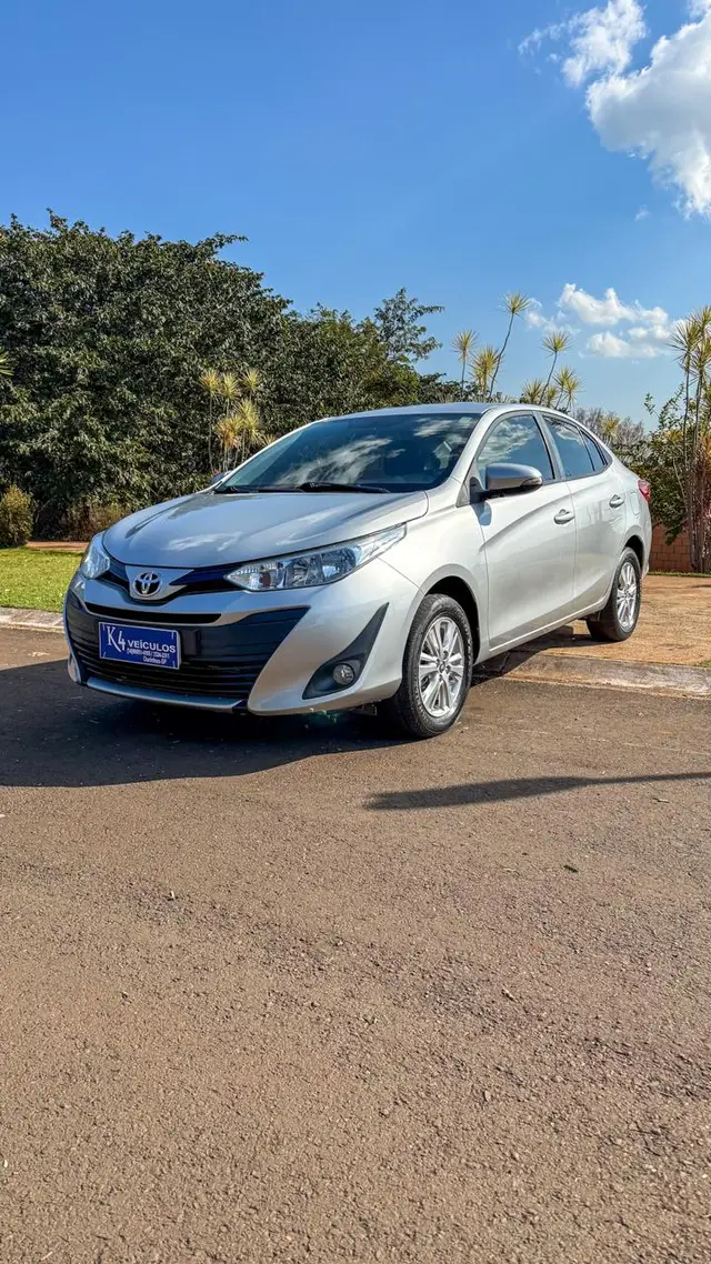 Carro Toyota Yaris Sedan 2019 1.5 XL CVT (Flex)