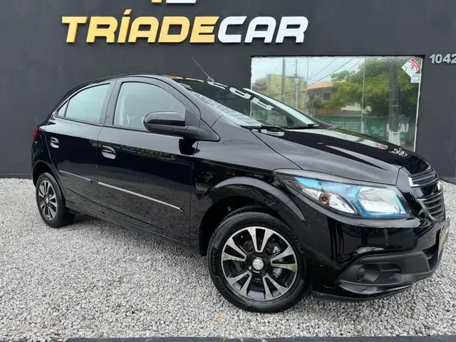 Carro Chevrolet Onix 2014 1.4 LT SPE/4