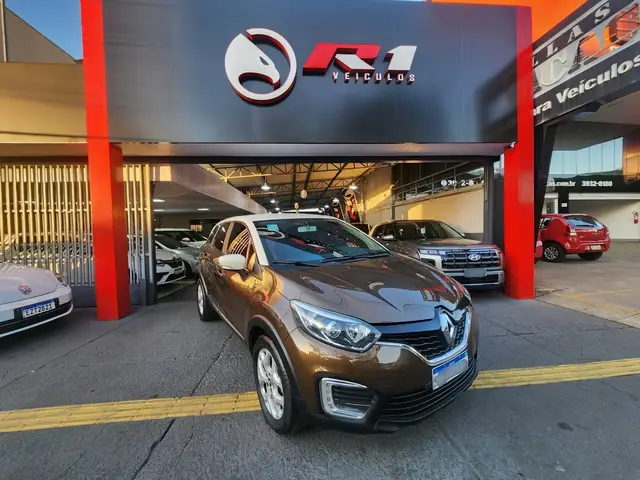 Carro Renault Captur 2019 Life 1.6 16v SCe CVT (Flex)
