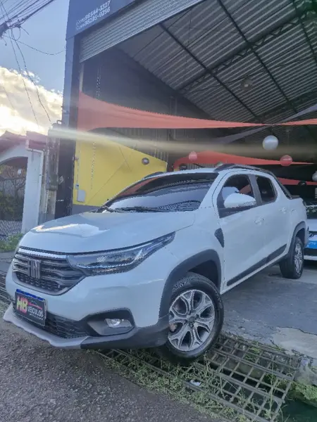Carro Fiat Strada 2022 Volcano 1.3 CD (Flex)