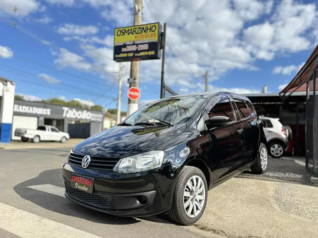 Carro Volkswagen Fox 2010 1.0 8V (Flex) 2p